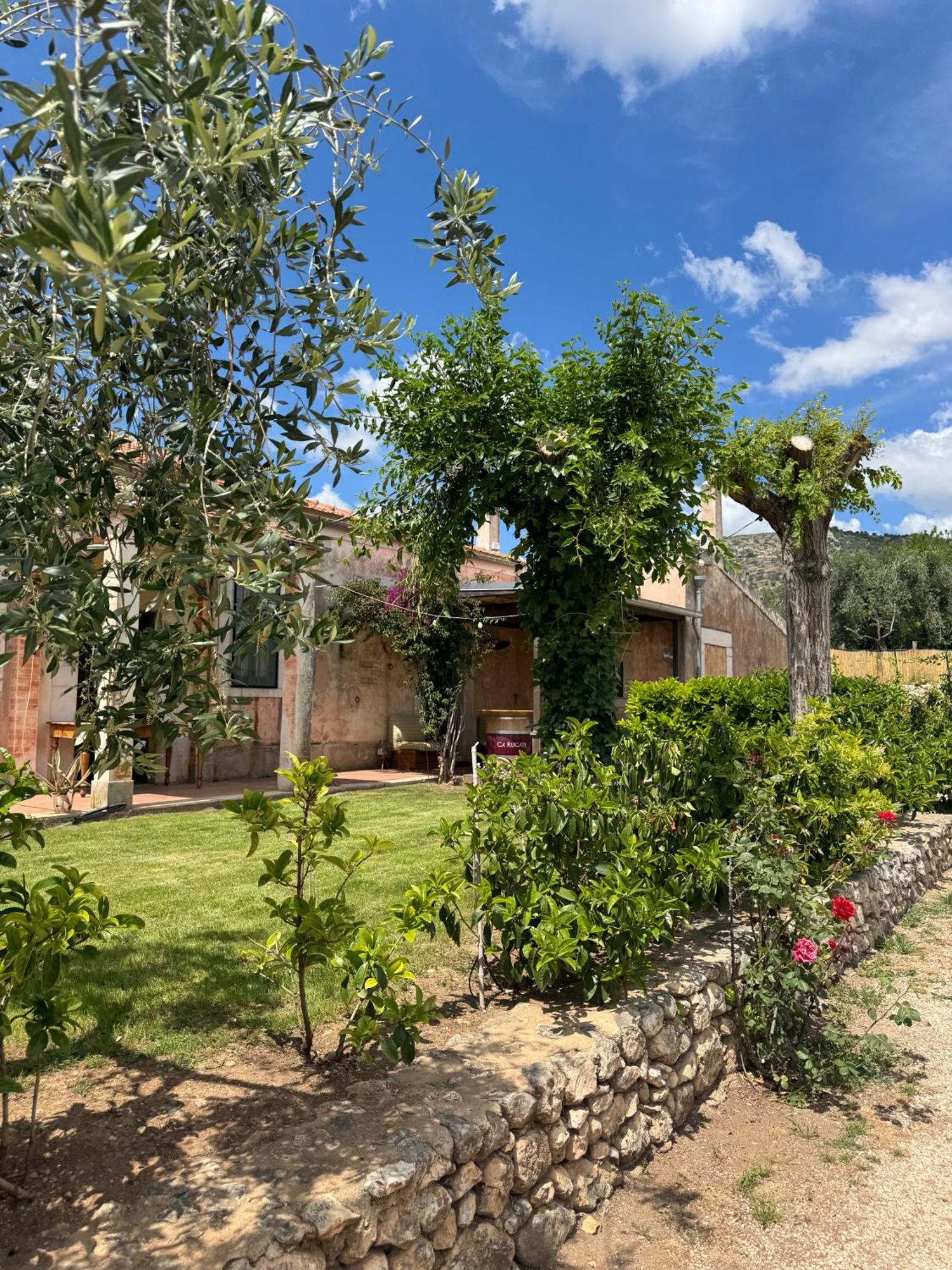 Signor Cesare Agrobistrot B&B 산 조반니 로톤도 외부 사진